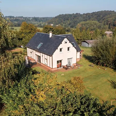 Maison Melery 3*